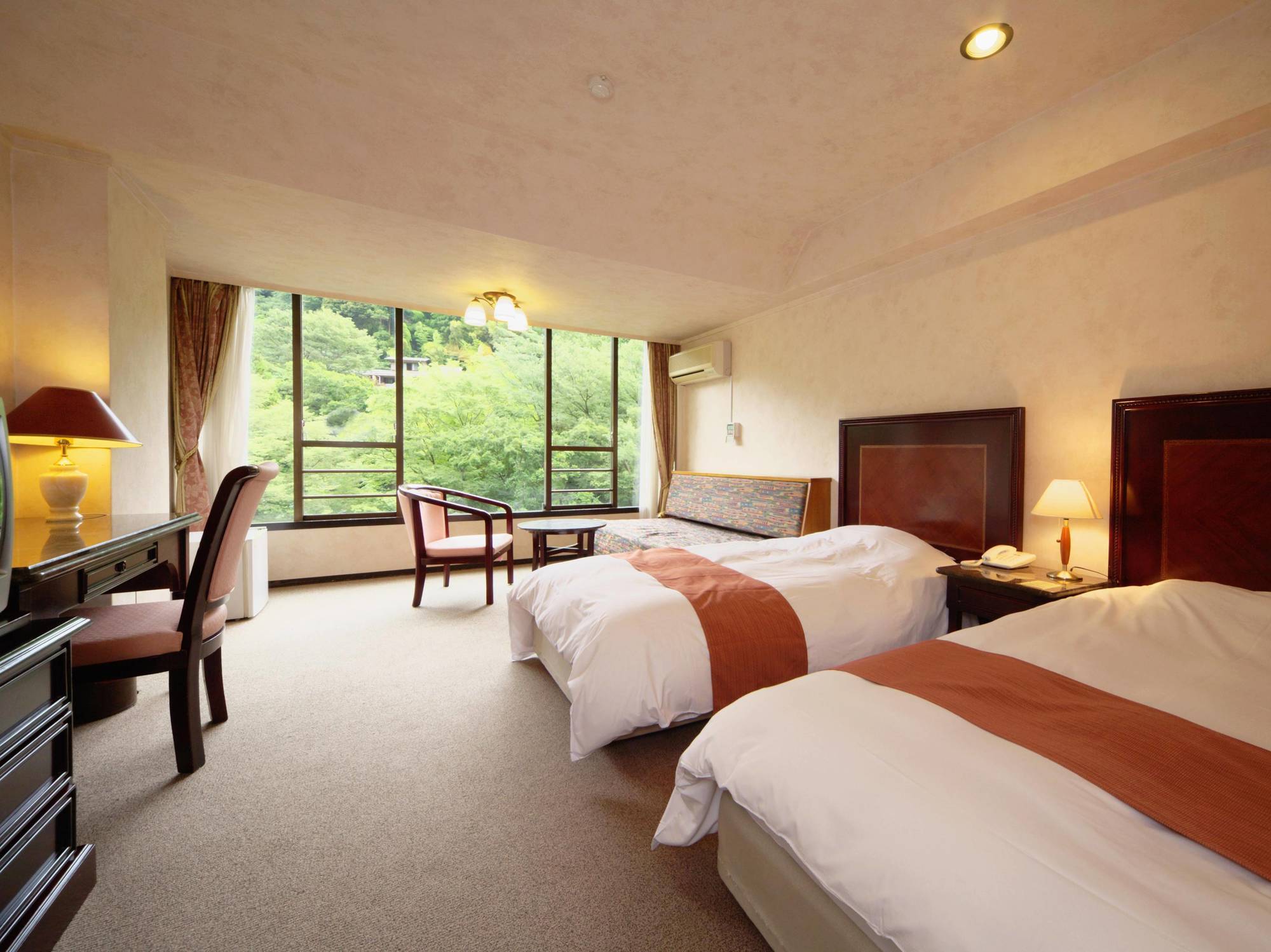 Tonosawa Quatre Saisons Hotel Hakone Exterior foto